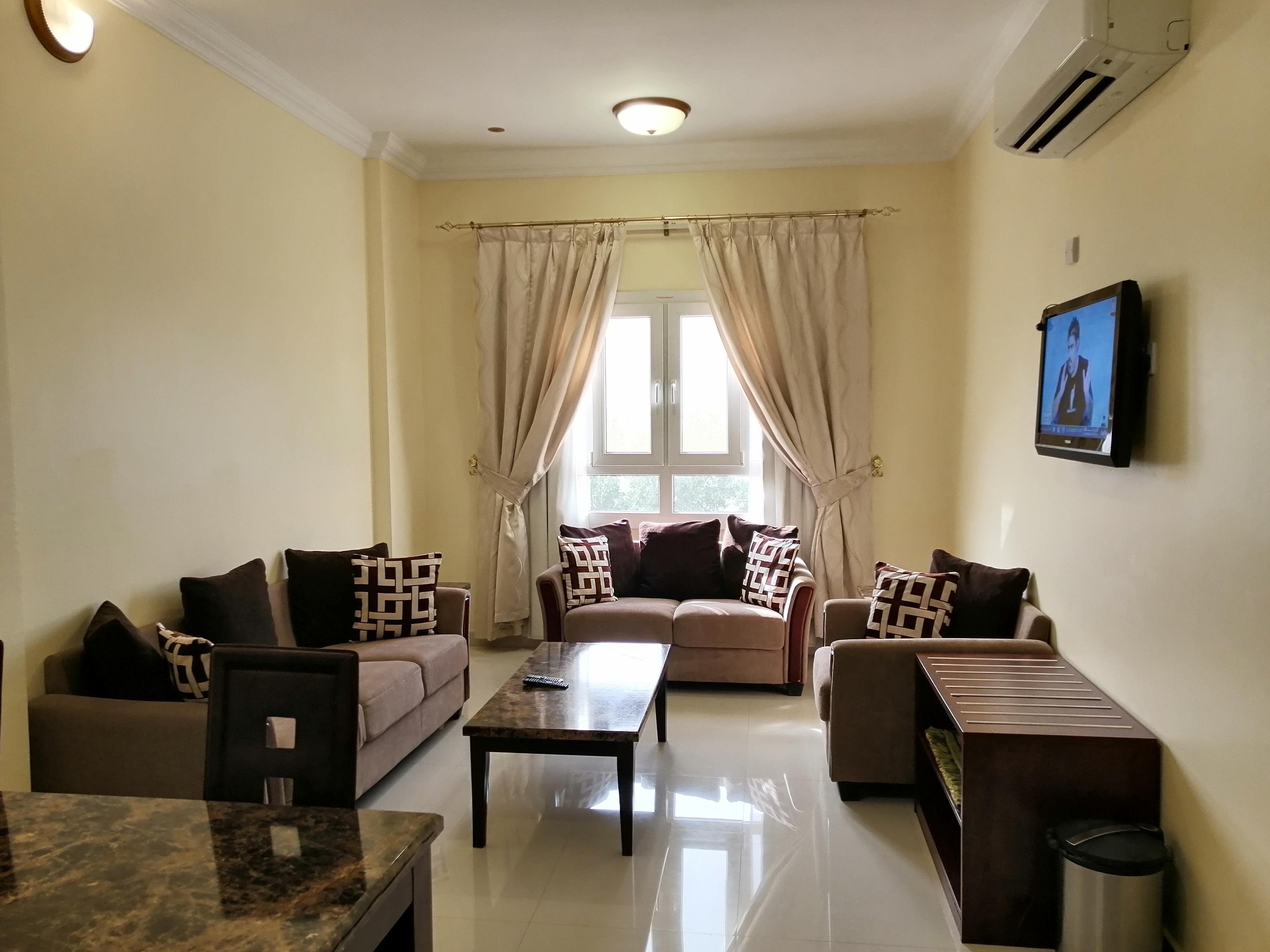 Nizwa Hotel Apartments Bagian luar foto