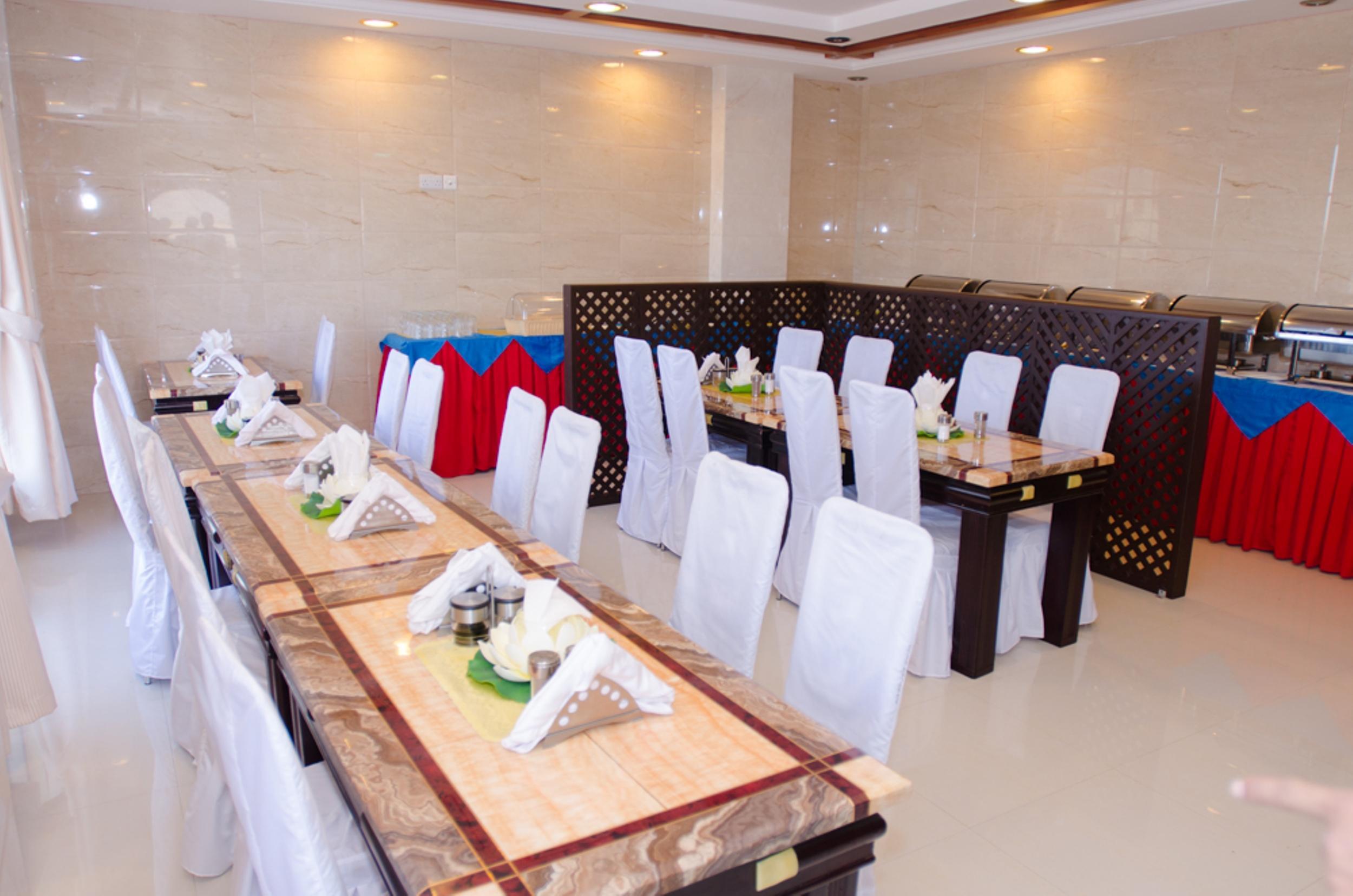 Nizwa Hotel Apartments Bagian luar foto