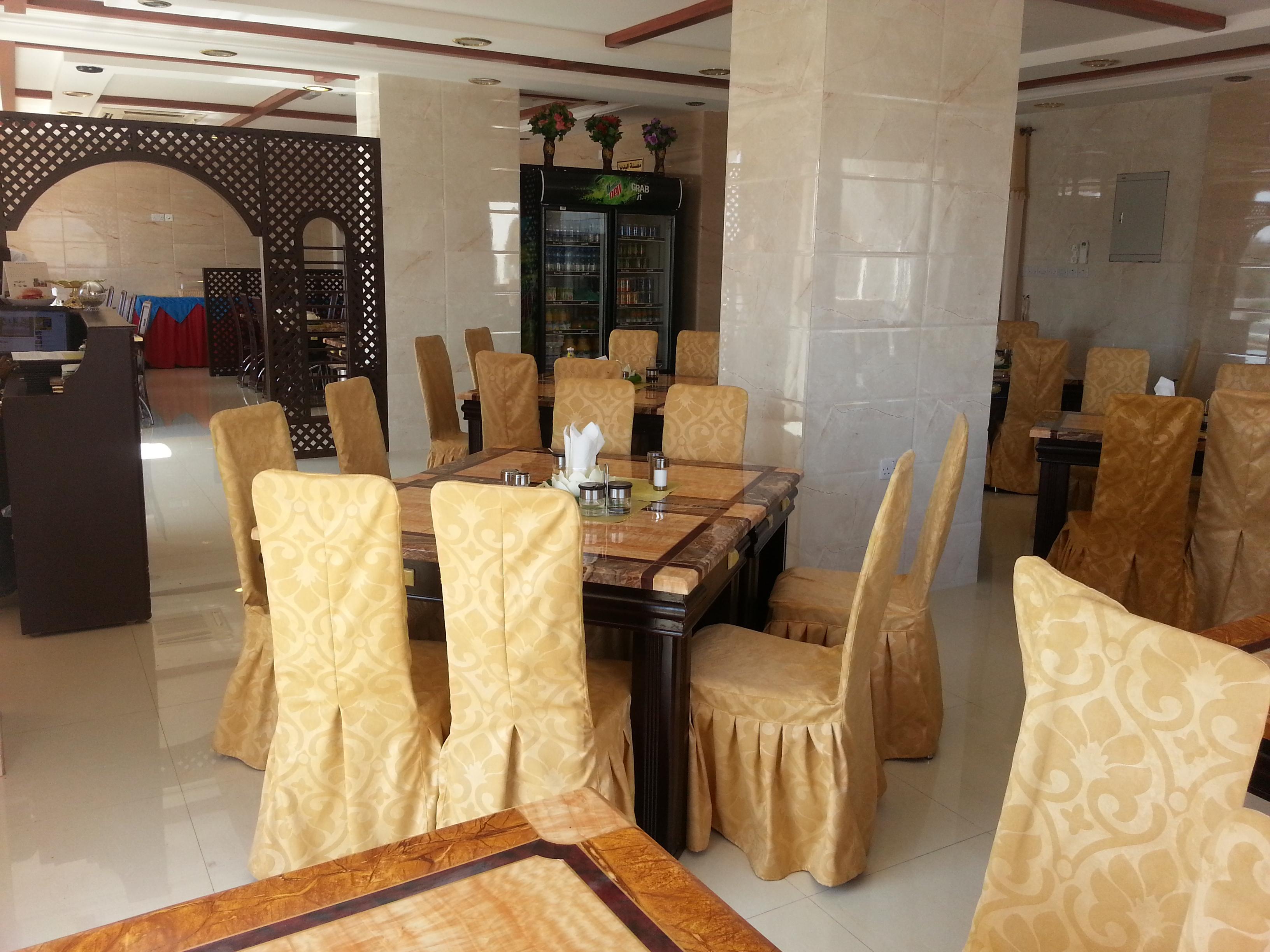 Nizwa Hotel Apartments Bagian luar foto