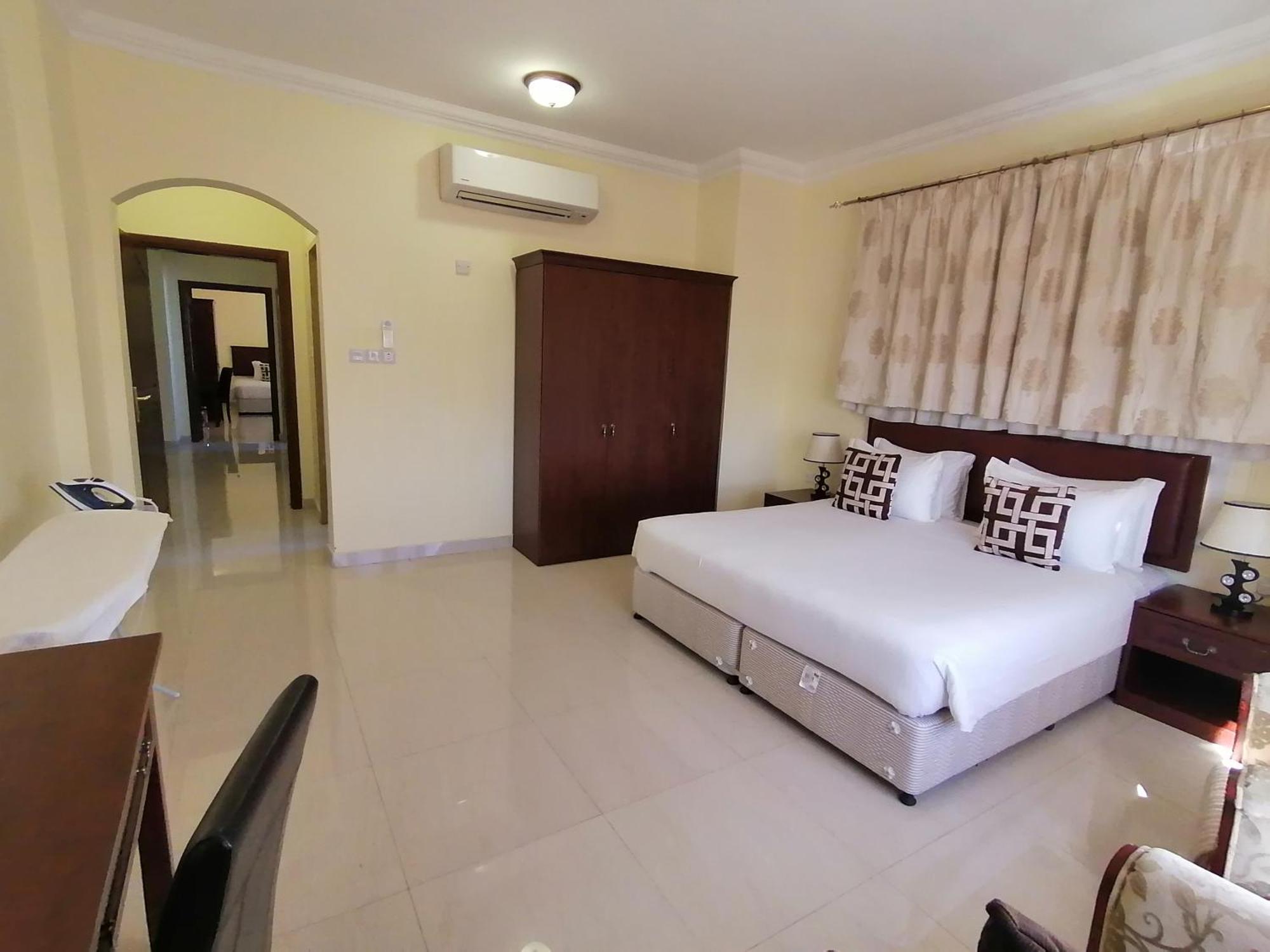 Nizwa Hotel Apartments Bagian luar foto