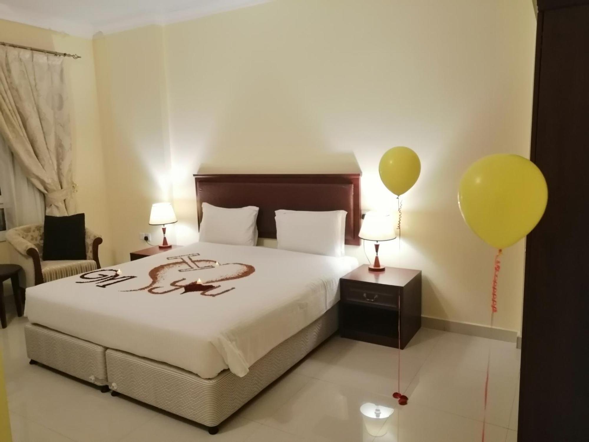 Nizwa Hotel Apartments Bagian luar foto